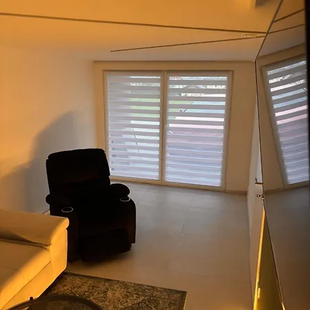 דירה Modern With Terrace Sankt Georgen bei Salzburg